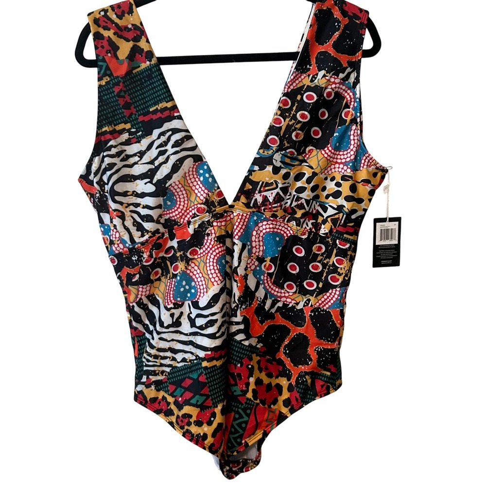 NWT Averie Women's Multicolored Harlow Plunge One Piece Swimsuit in Size 3XL